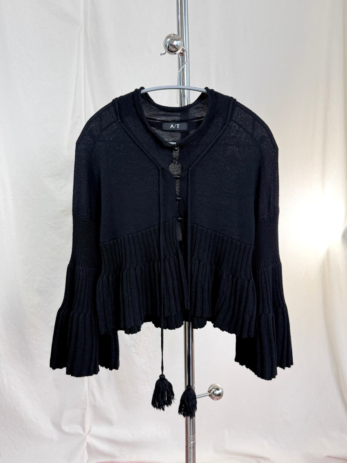 A/T Atsuro Tayama 플리츠 벨 슬리브 니트 가디건 상품이미지1