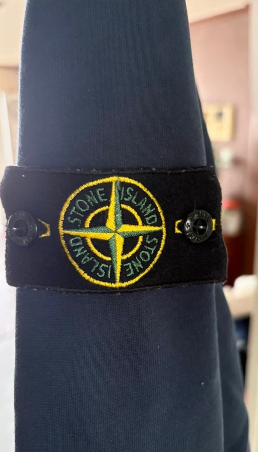 스톤아일랜드 맨투맨 상품이미지2