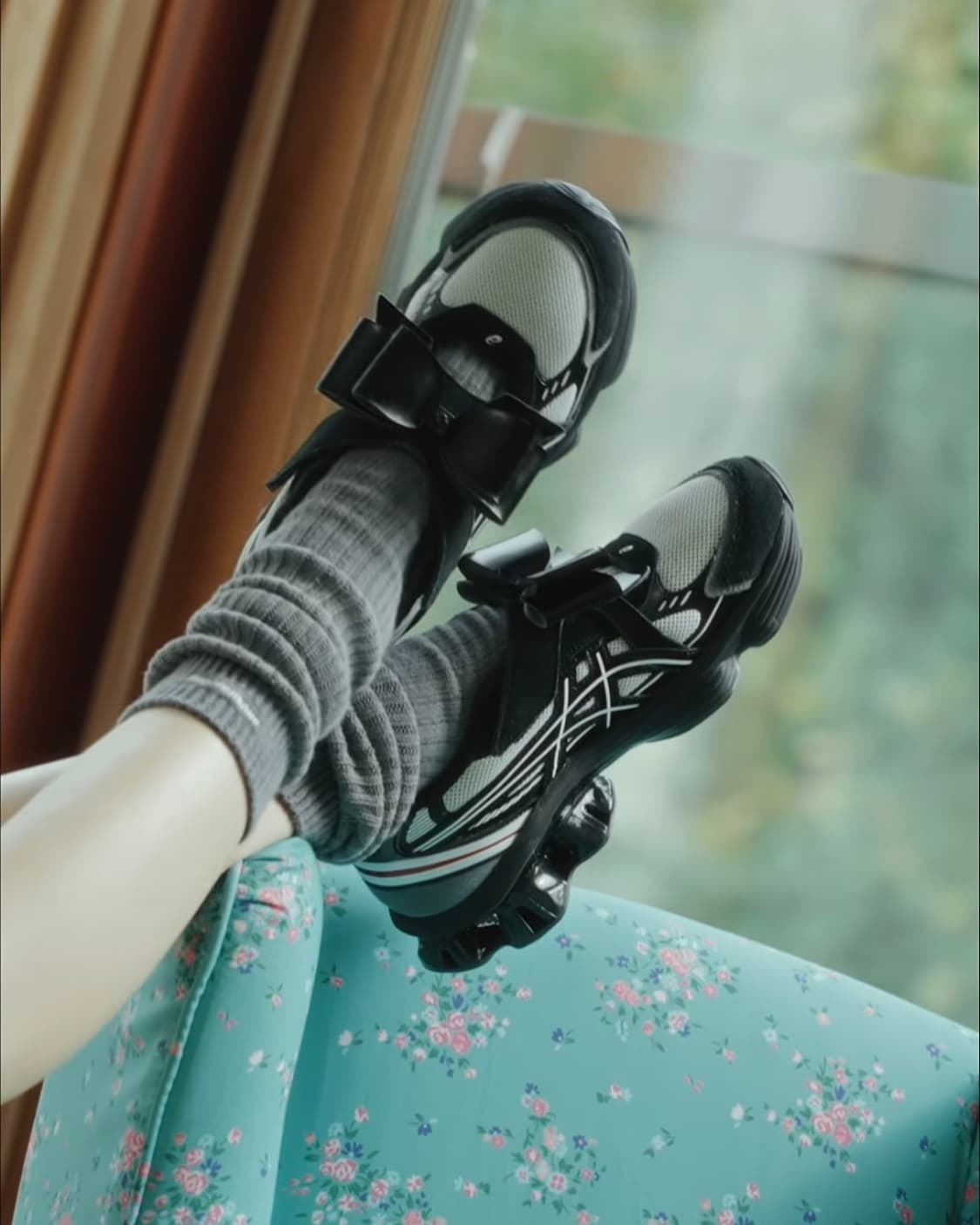 [235~260]슈슈통 x 아식스 젤 키네틱 플루언트 클라우드/블랙 상품이미지2