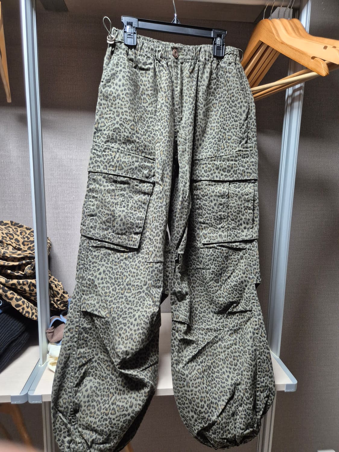 에즈이프캘리 파라슈트 팬츠 레오파드 as if calie 상품이미지6
