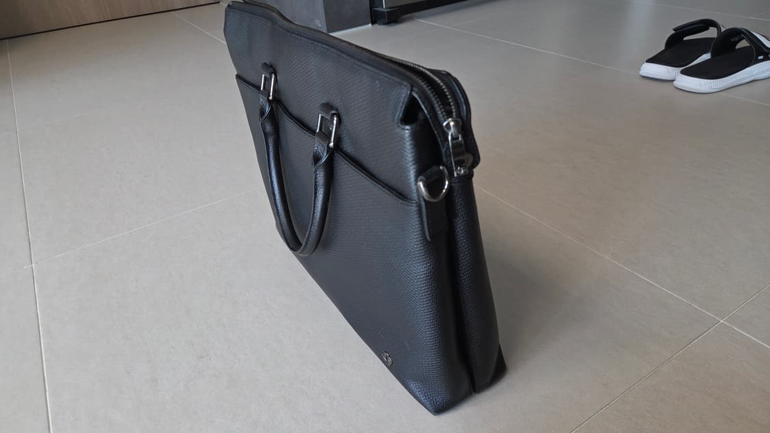 샘소나이트 올비도 가죽  엠보 브리프케이스  상품이미지4