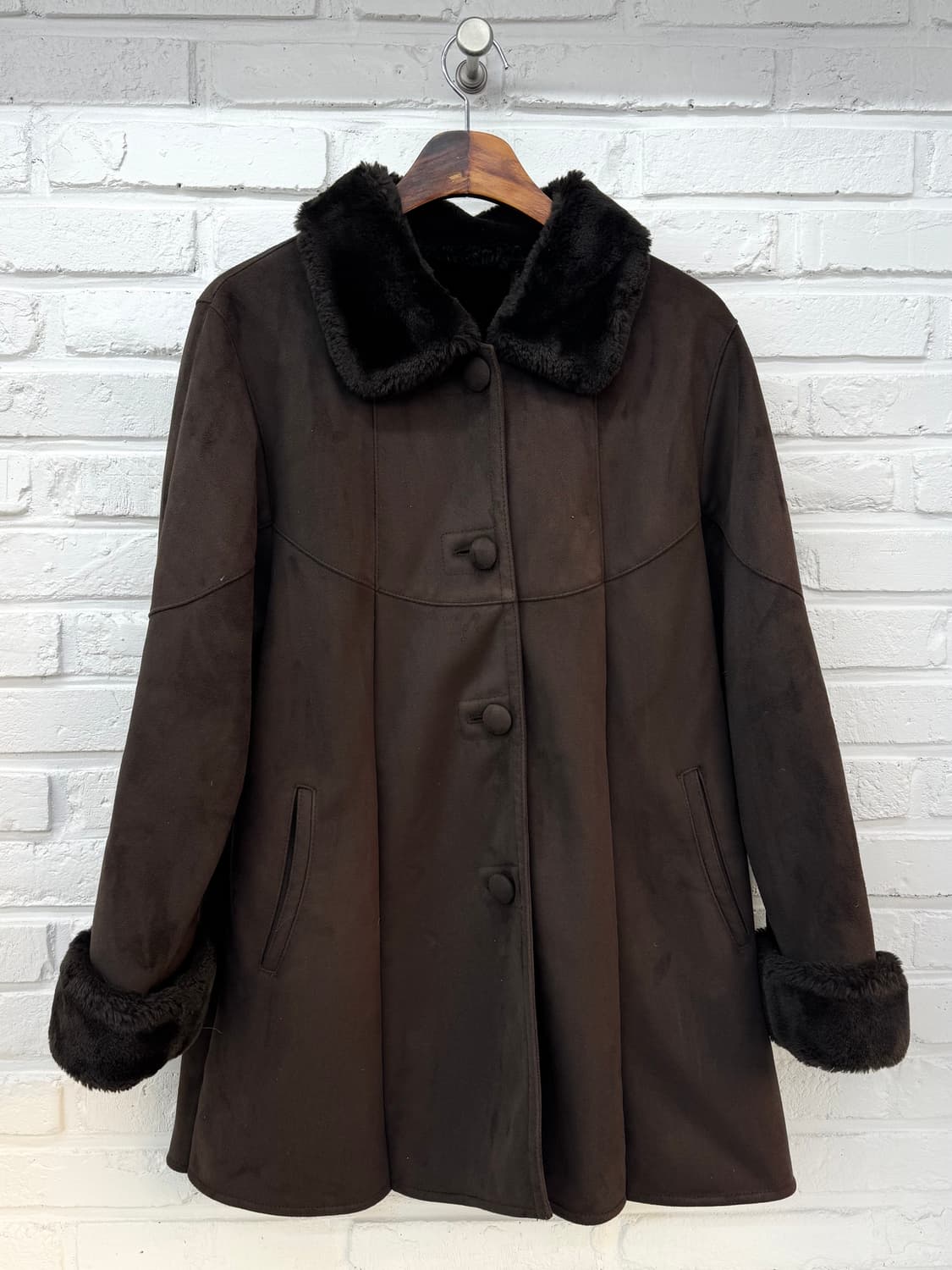 브라운 스웨이드 하프 무스탕 상품이미지1