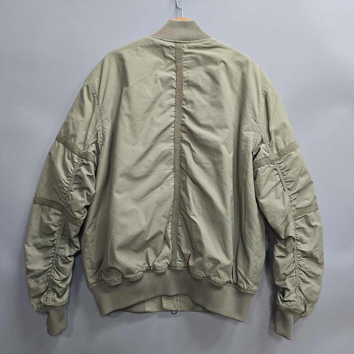 에이치앤엠(H&M) MA-1 항공 점퍼 M 상품이미지5