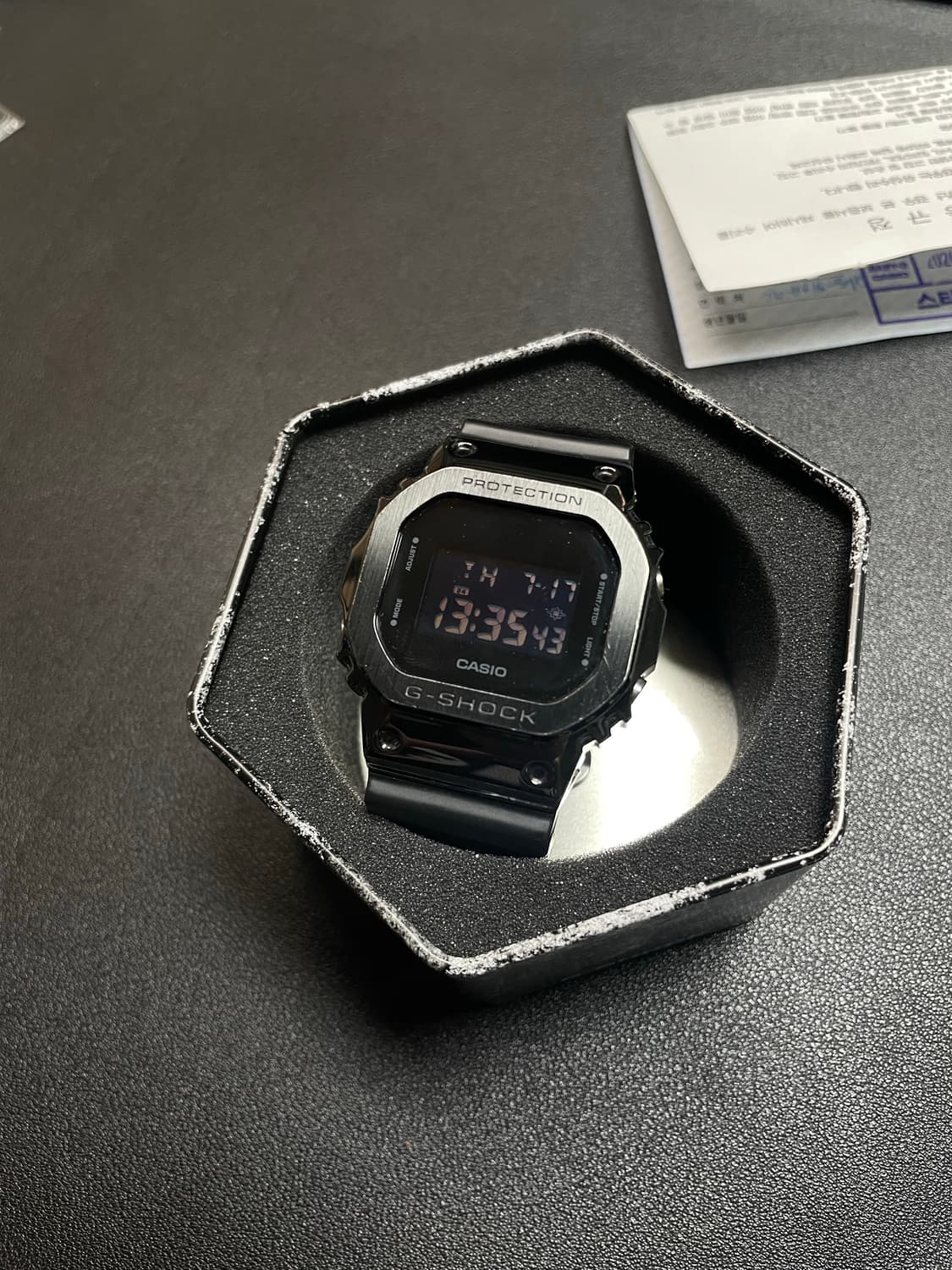 지샥 GM5600UB-1DR 시계 주우재시계 상품이미지1
