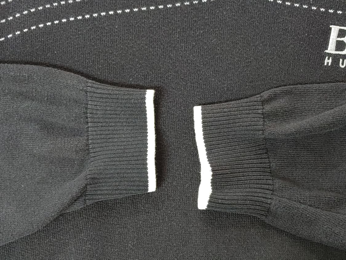 HUGO BOSS 휴고보스 남성 브이넥 긴팔 니트티 상품이미지8