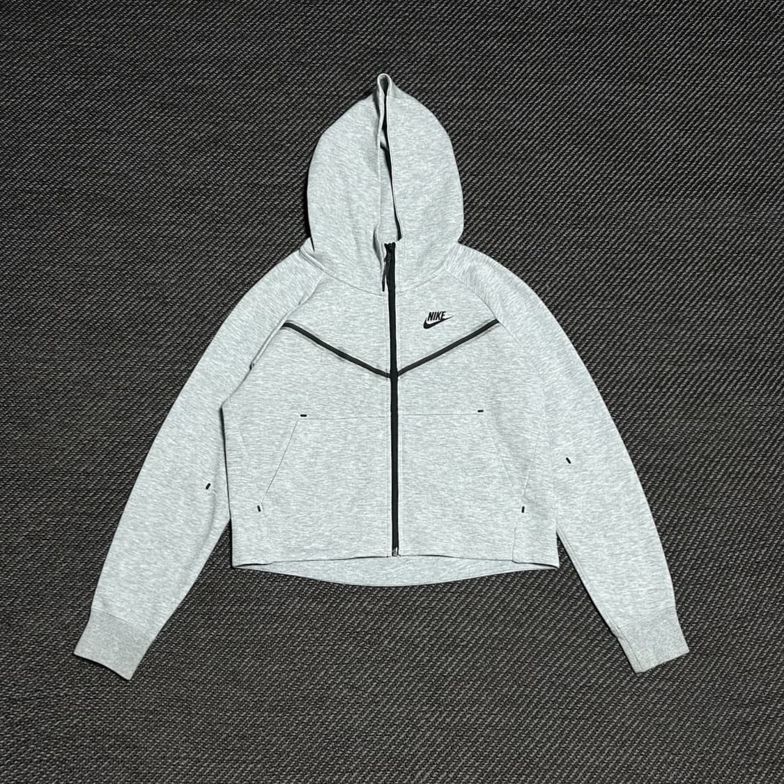 [S] Nike 나이키 우먼즈 테크팩 그레이 후드집업 자켓 상품이미지1
