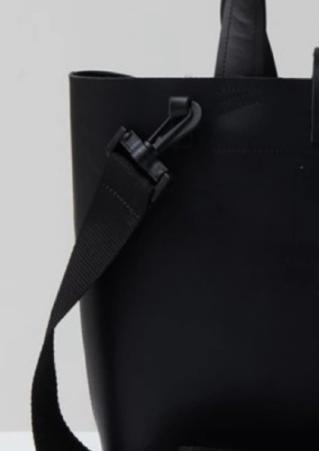 카미엘 포트젠스CAMIEL FORTGENS Black Bucket Bag 상품이미지6