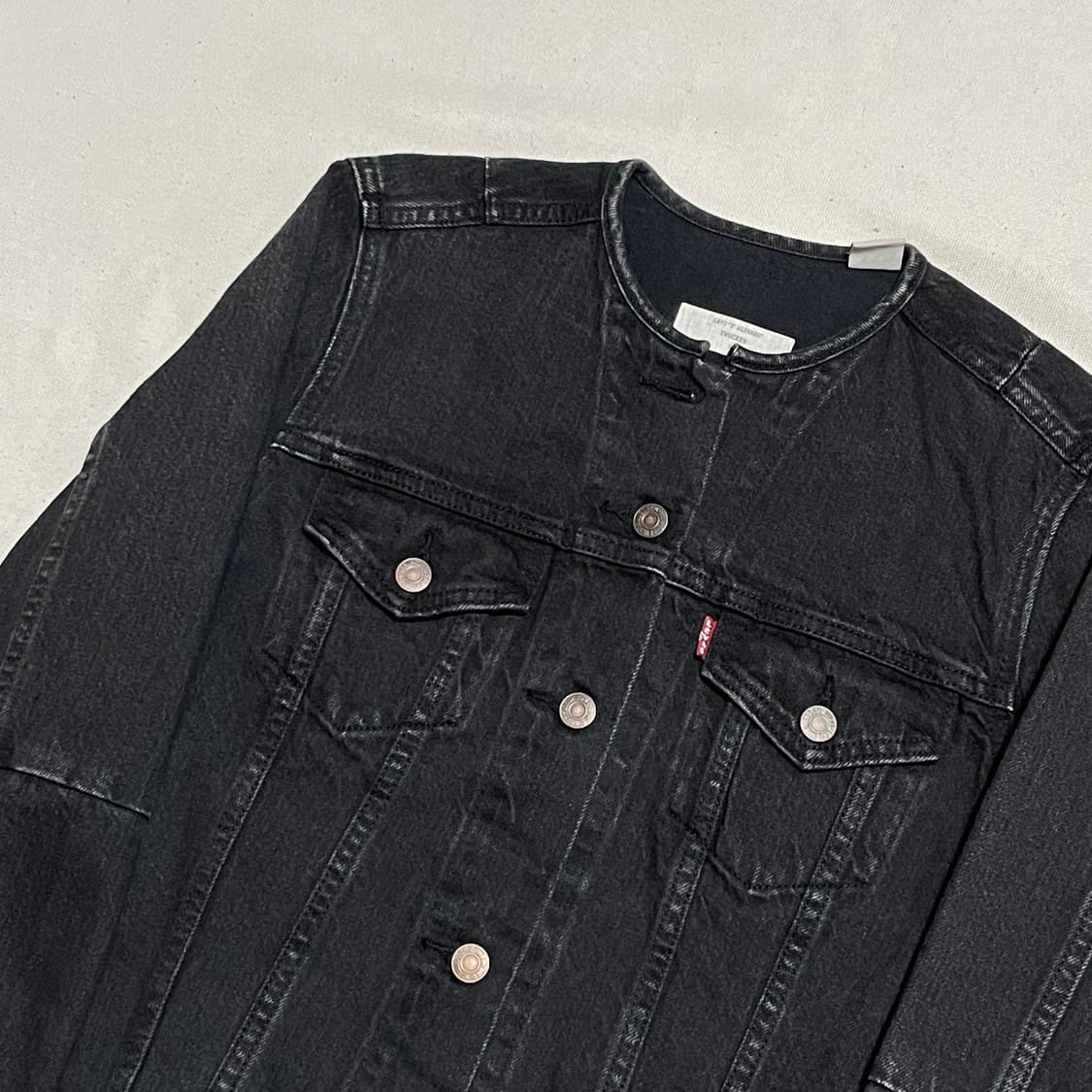 S 리바이스 흑청 트러커 데님 자켓 상품이미지1