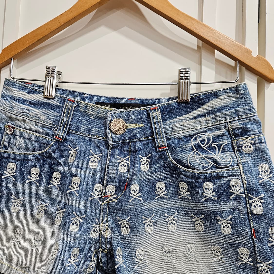 RED PEPPER(레드페퍼) 해골 올자수 데님 숏팬츠 상품이미지2