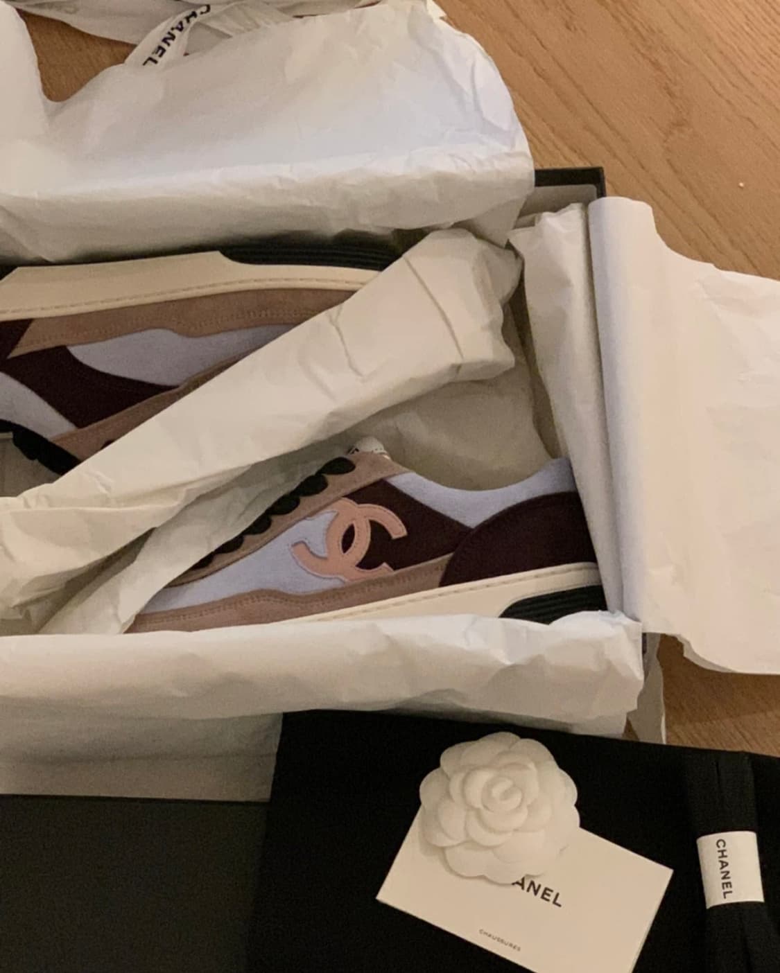 민트급 샤넬 스니커즈 35.5 상품이미지2