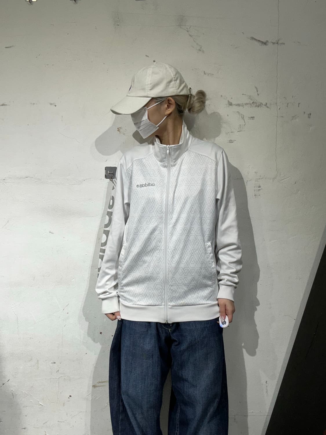 아디다스 화이트 실버 오버핏 올드스쿨 트랙탑 져지 M 상품이미지2