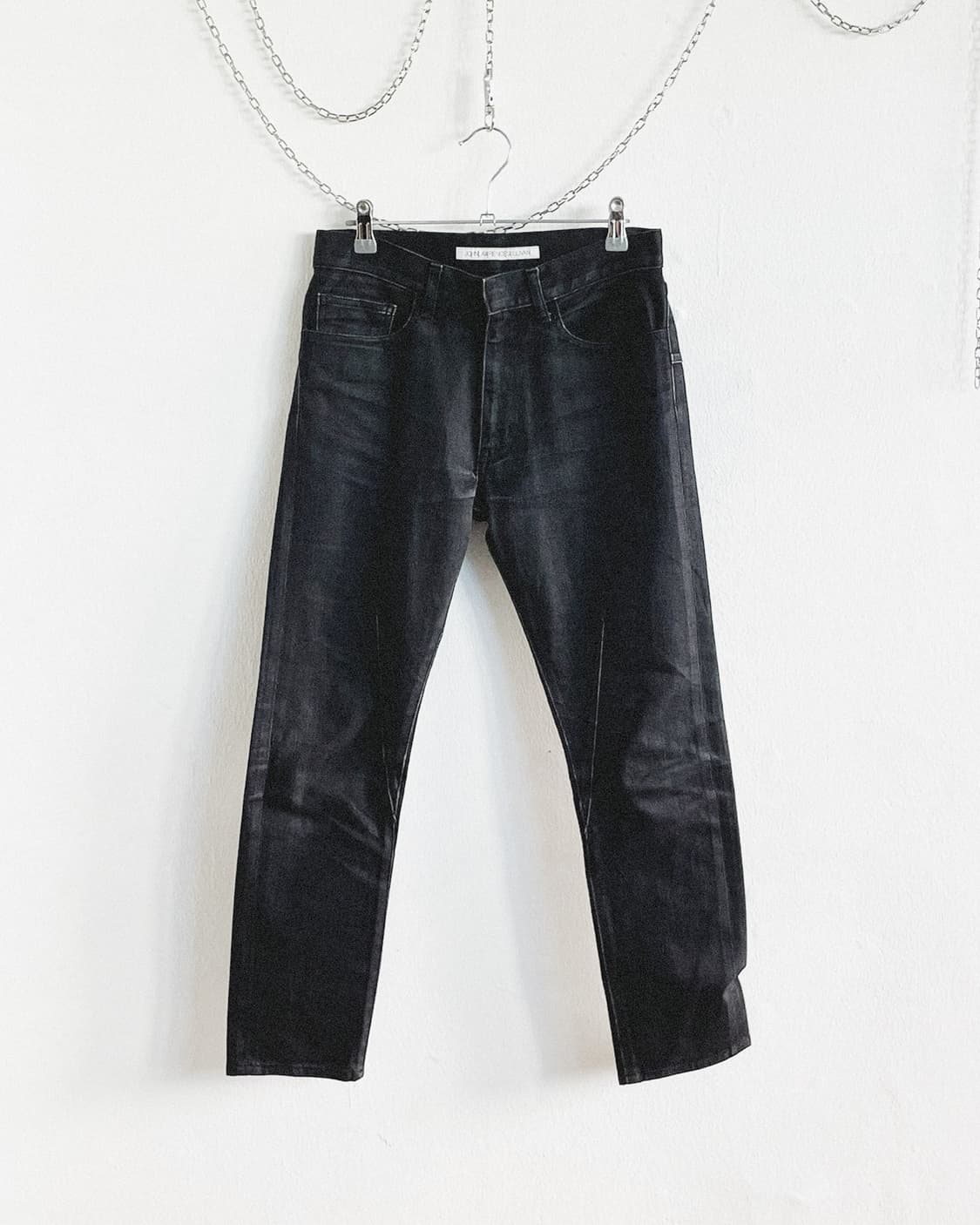 존로렌스설리반 왁스코팅 슬림 스트레이트핏 데님 상품이미지4