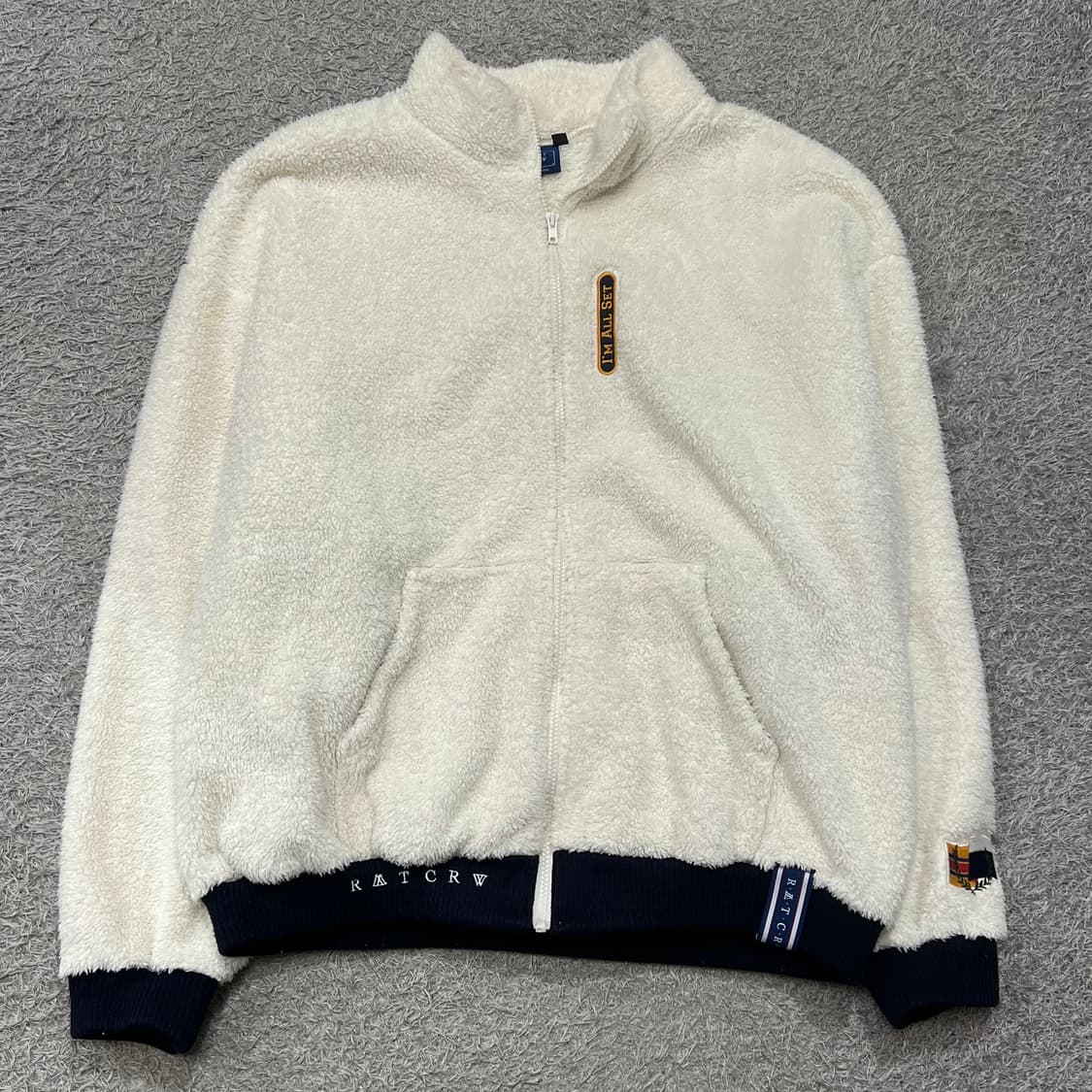 [100-105] 로맨틱크라운 후리스 상품이미지2