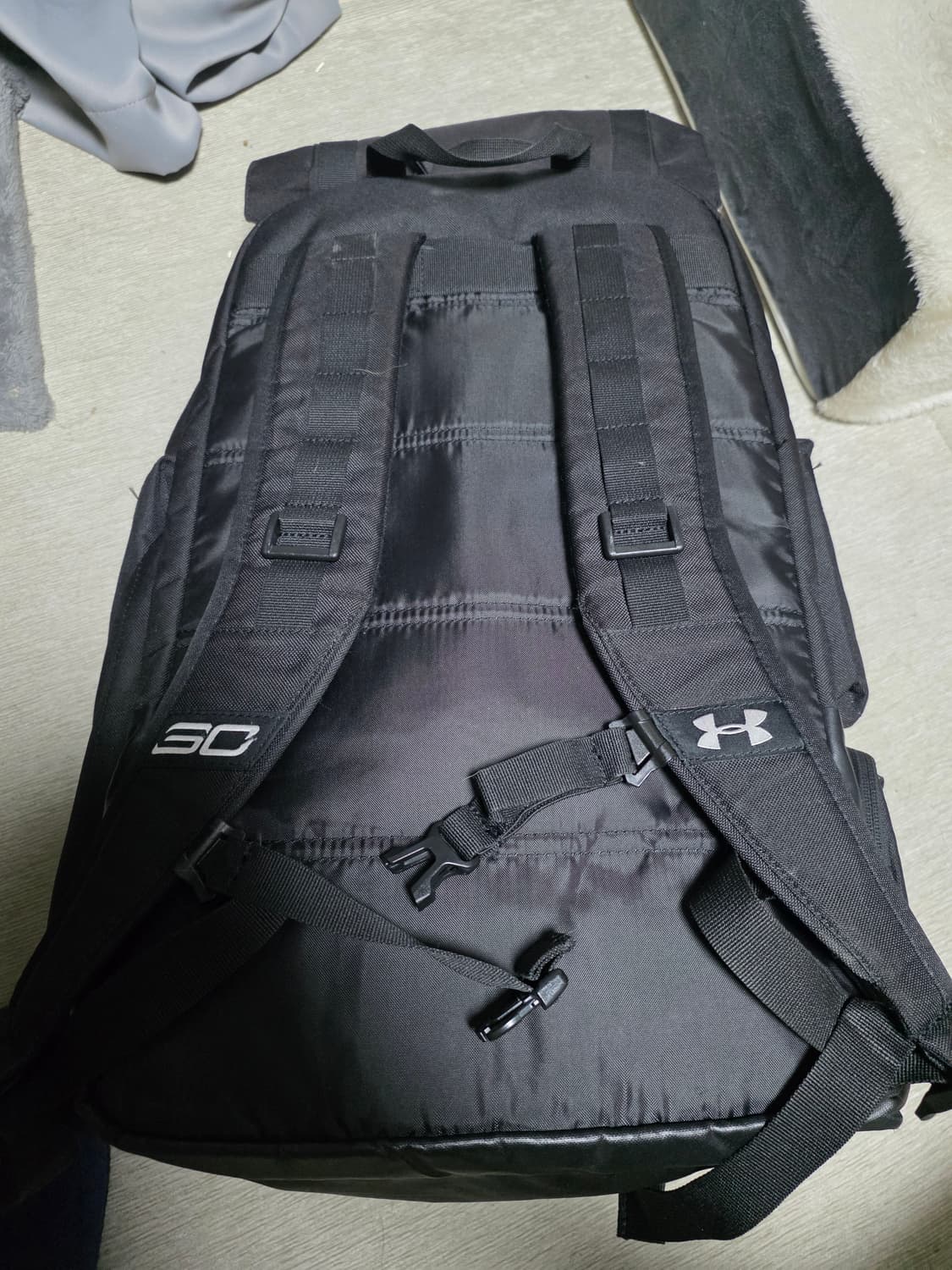 (유니크)언더아머 스테판커리 sc30 백팩 상품이미지5