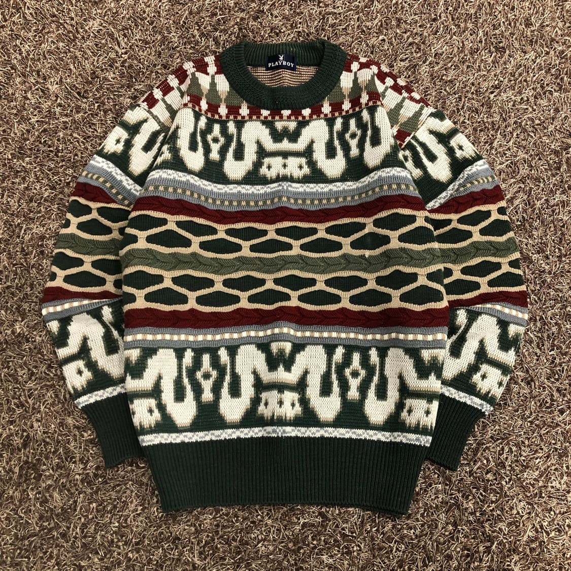 플레이보이 빈티지 패턴 니트 스웨터 상품이미지1