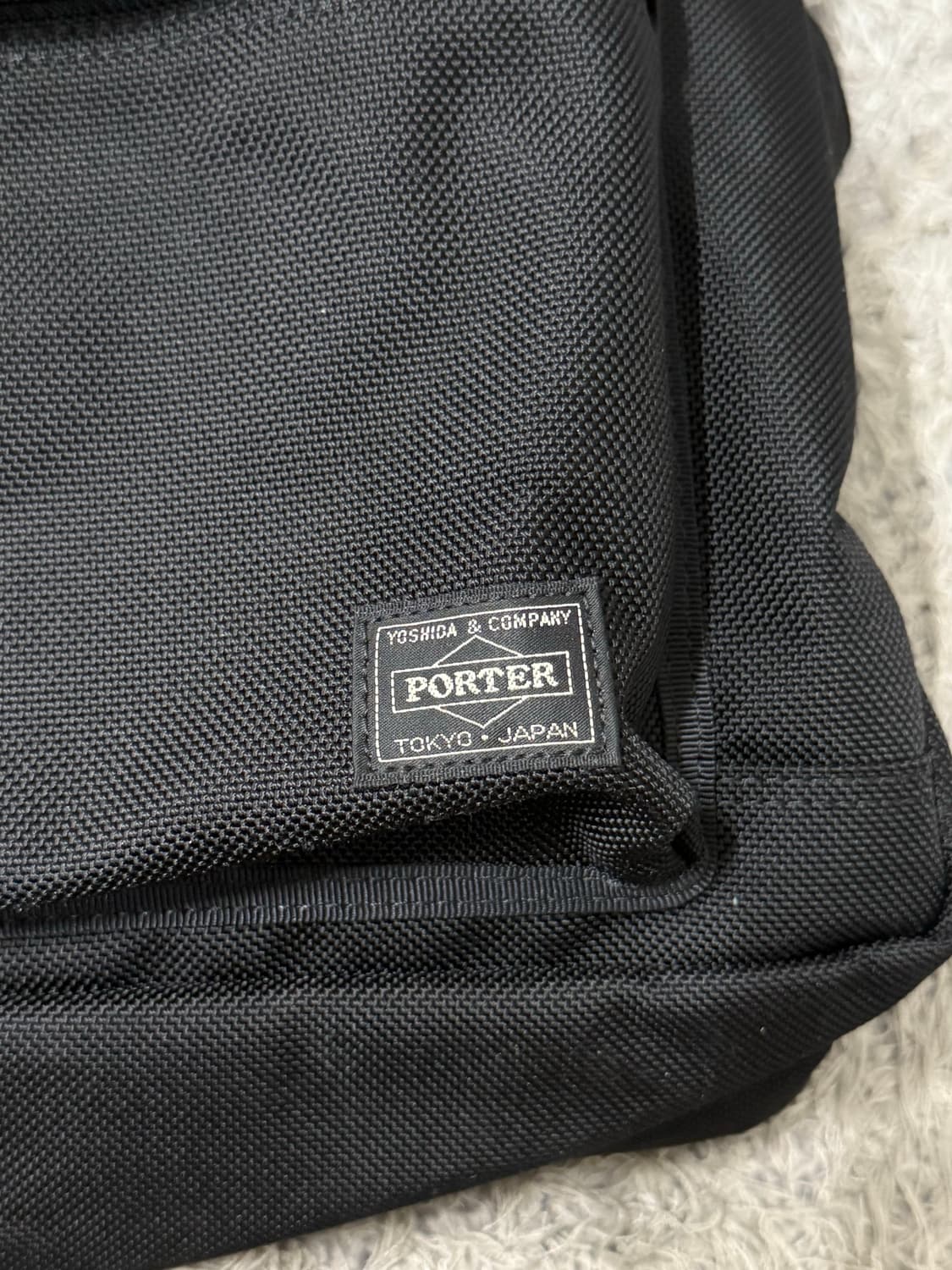 요시다포터 익스플로러 데이팩 26L 블랙 507-17995 상품이미지4