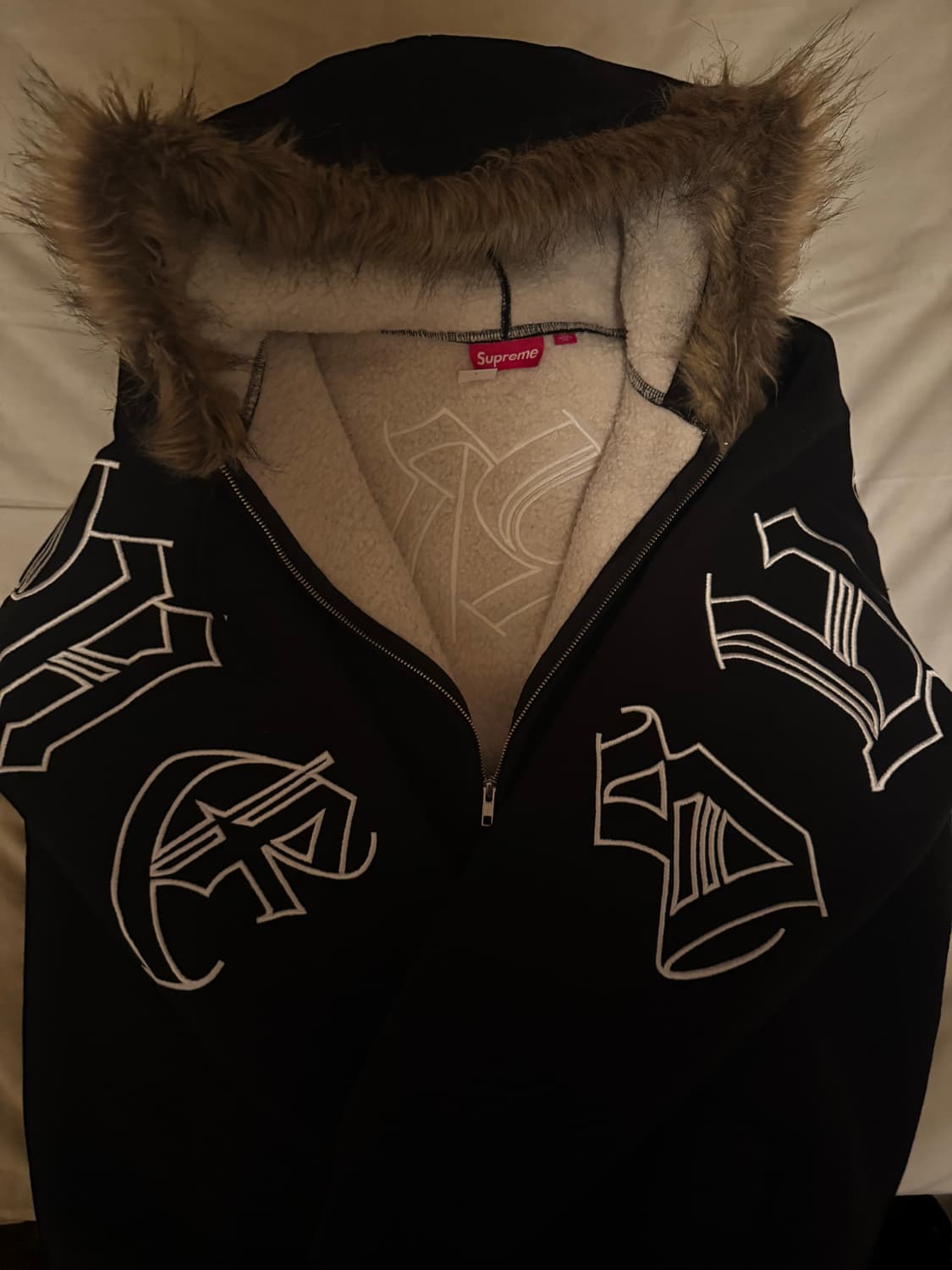 슈프림 25fw 포우 퍼 후드집업 블랙 L 새상품 상품이미지2