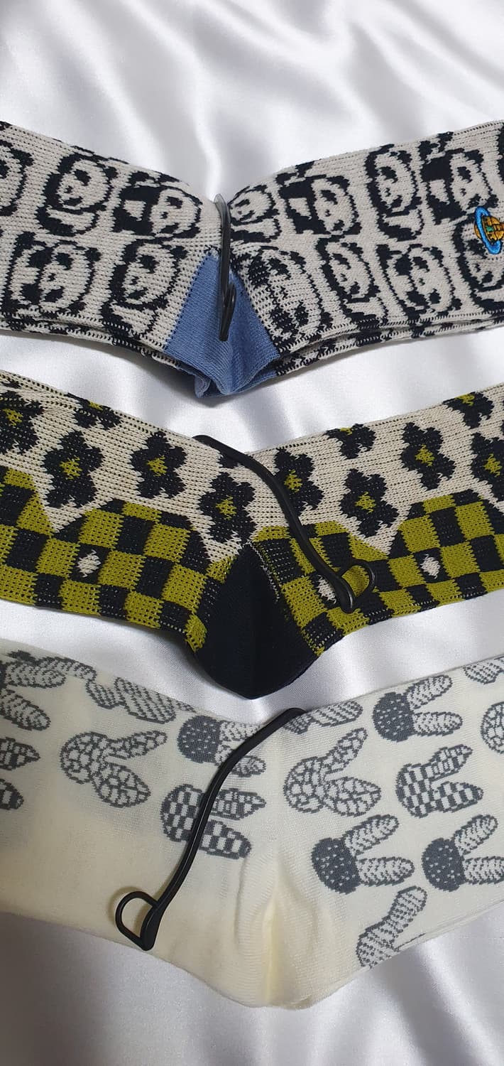 올리브 베이지 블랙 꽃 체크 비비안웨스트우드 양말 상품이미지5