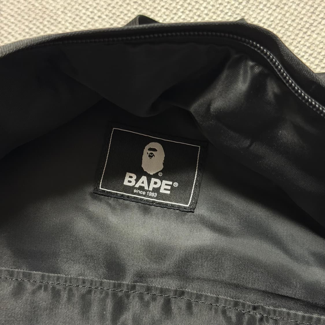 BAPE 베이프 에이프 헤드 로고 백팩 상품이미지4