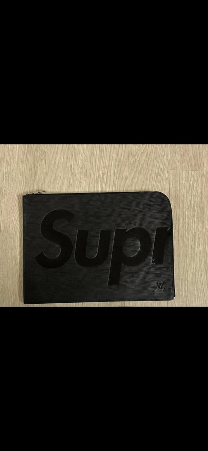 루이비통 슈프림 클러치 블랙 상품이미지1