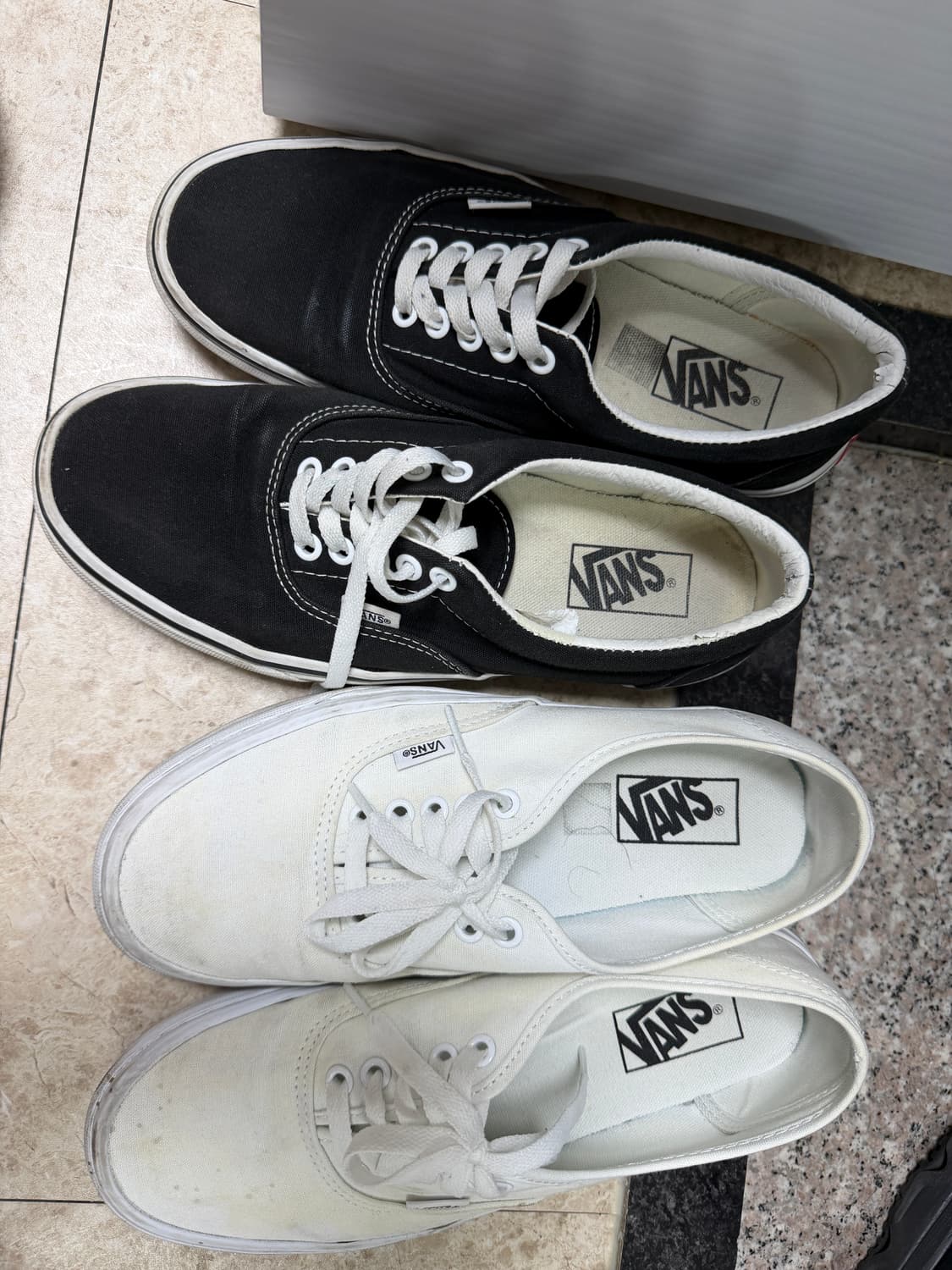 255) 반스 어센틱 블랙&화이트 일괄 상품이미지1