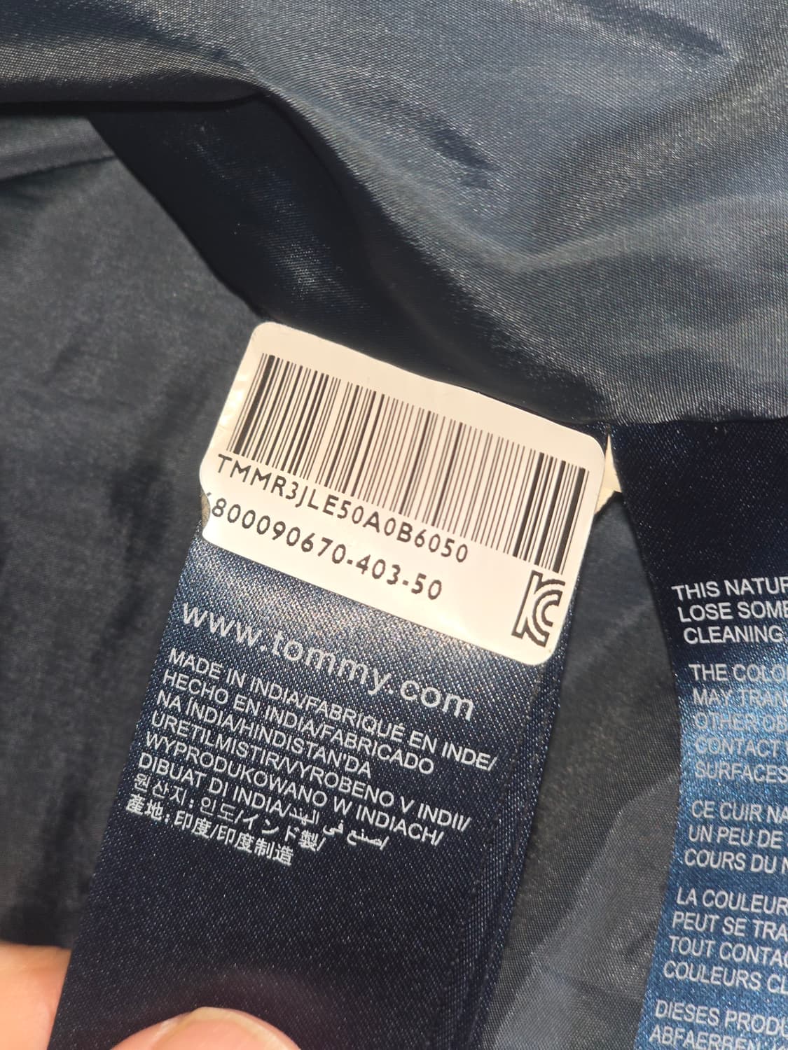 타미힐피거 프리미엄 바시티 레더 자켓 (소가죽 100%) 상품이미지7