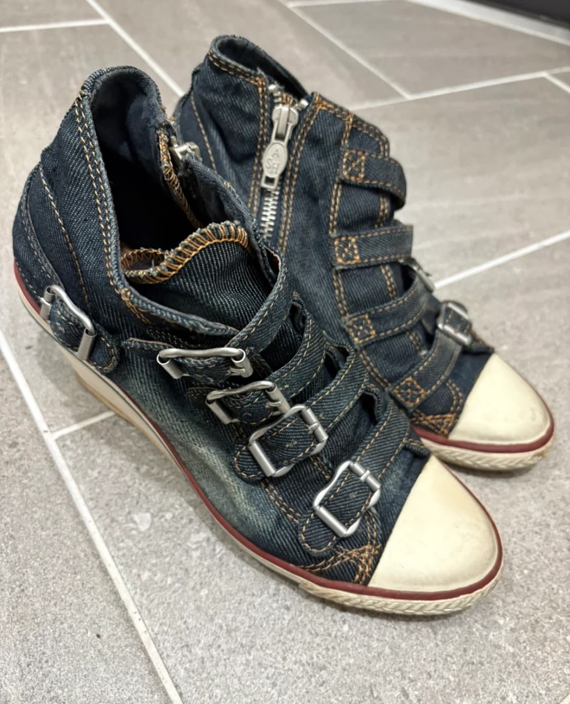 ASH 아쉬 웨지힐 데님 스니커즈 상품이미지1