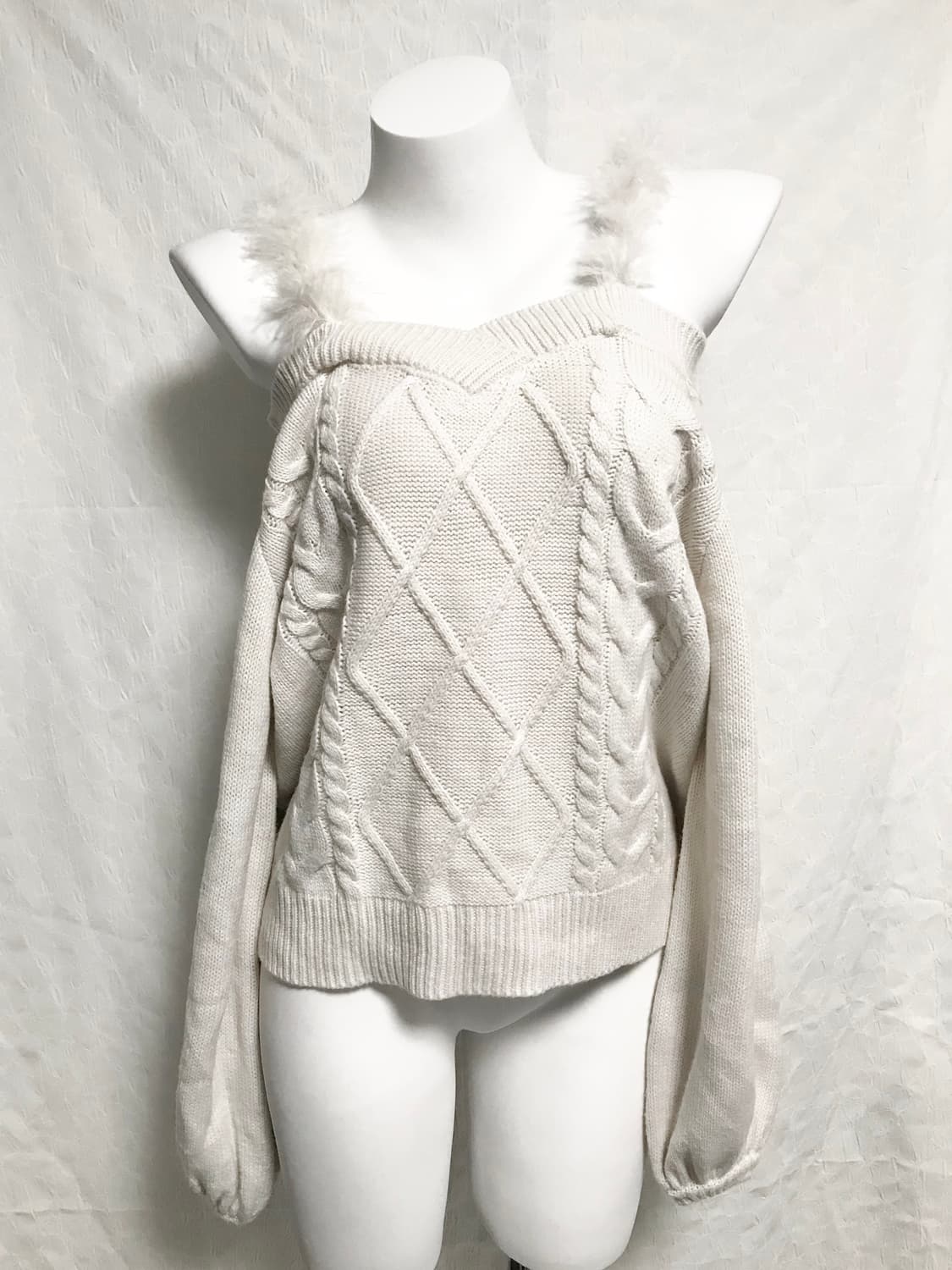 빈티지 히메갸루 퍼 오프숄더 니트 탑 상품이미지1