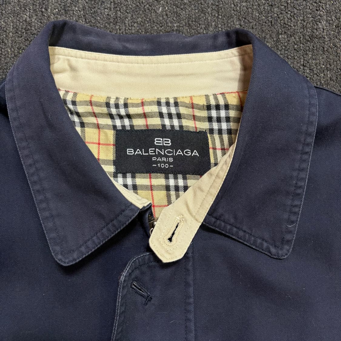 발렌시아가 네이비 자켓 L 상품이미지6