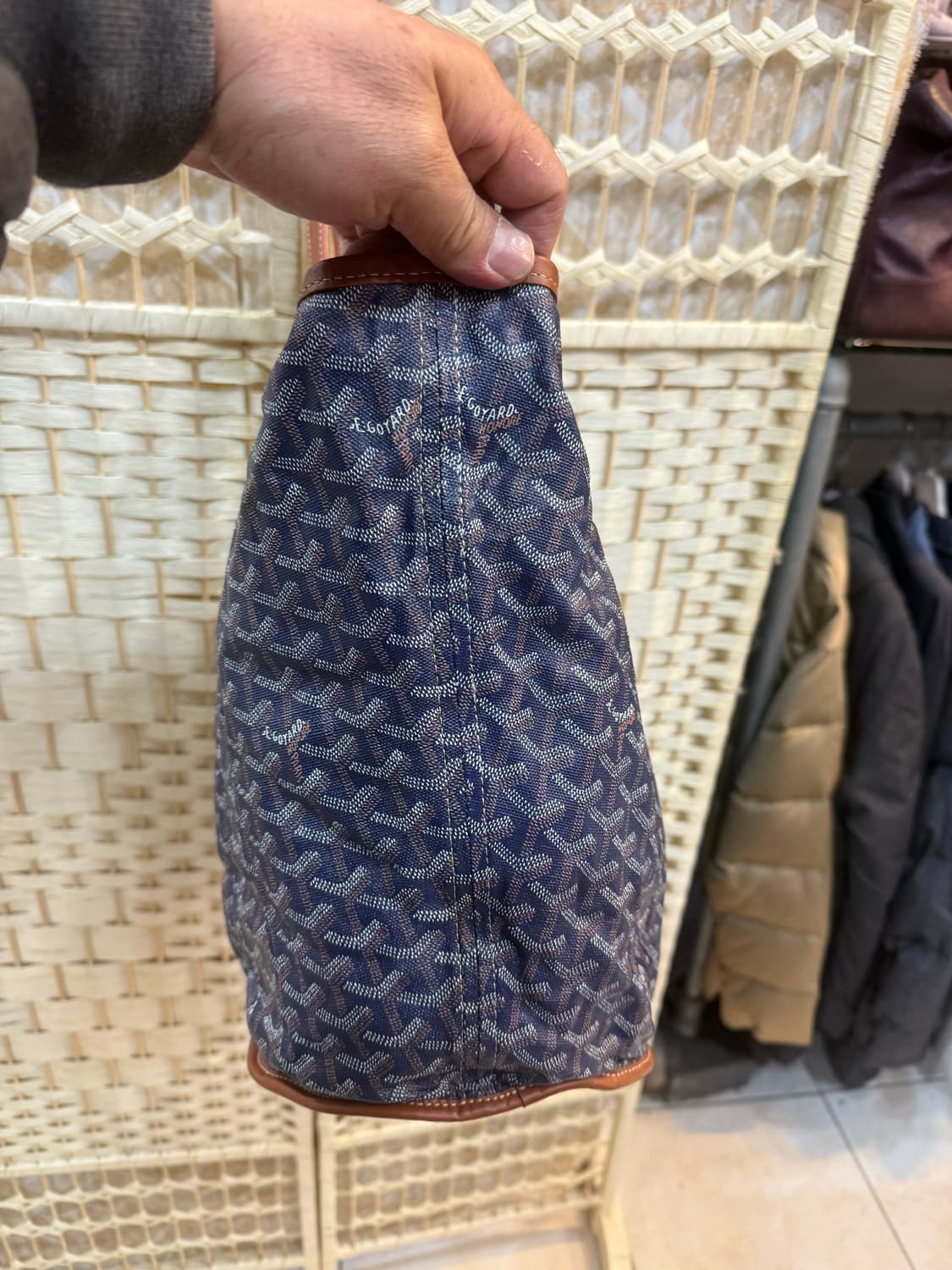 정품 고야드 벨하라 리버시블 쇼퍼백 팝니다 상품이미지4