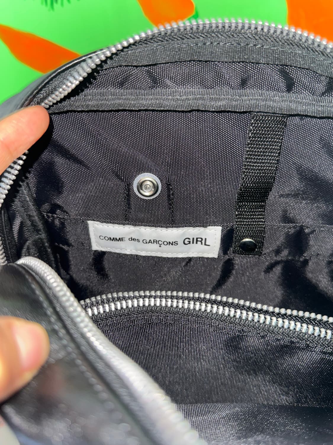 꼼데가르송 걸 페인트 백 블랙 상품이미지5