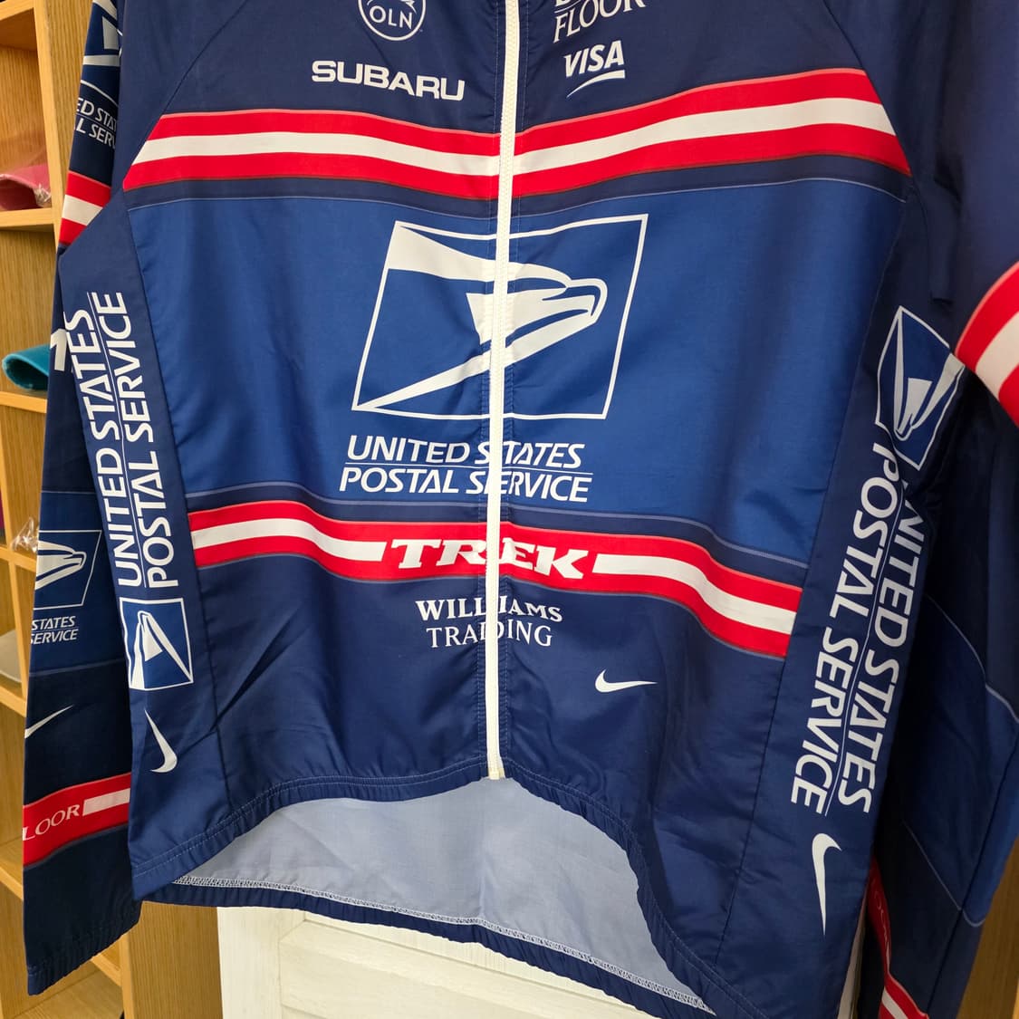 나이키 USPS 사이클 져지 바람막이 자켓 상품이미지4