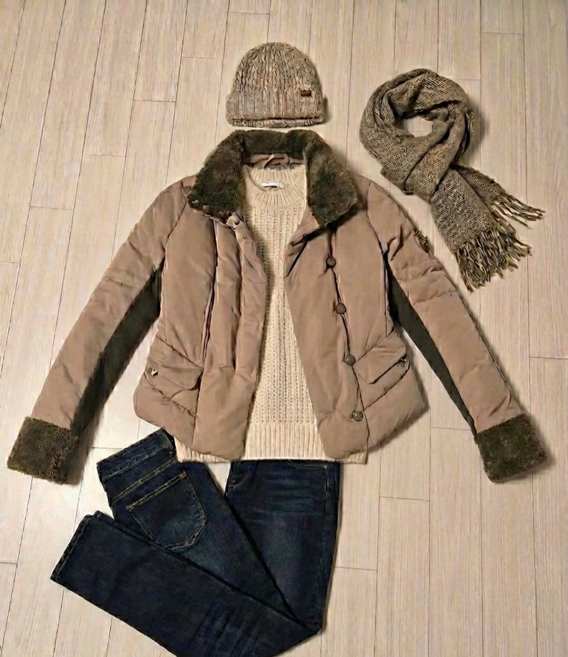 [한섬 SYSTEM] 시스템 양털 칼라 오리털 경량 패딩 (베이지) 상품이미지1