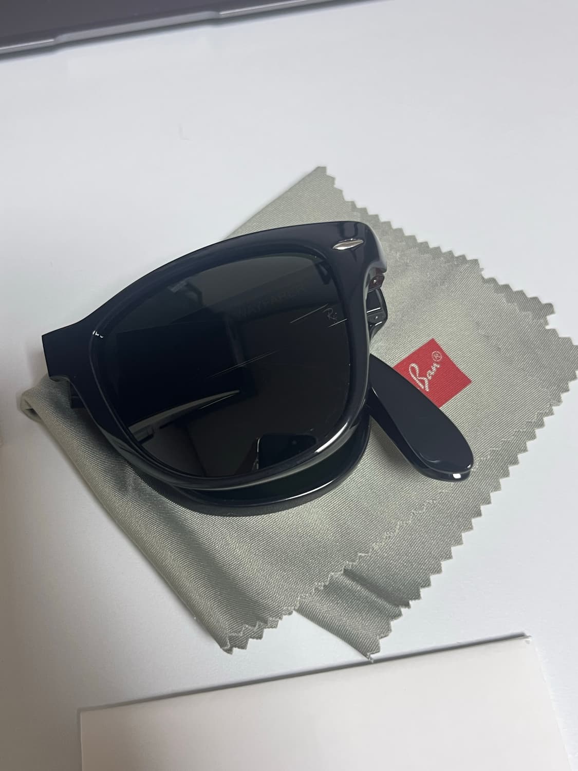 레이밴 폴딩 웨이페어러 상품이미지4