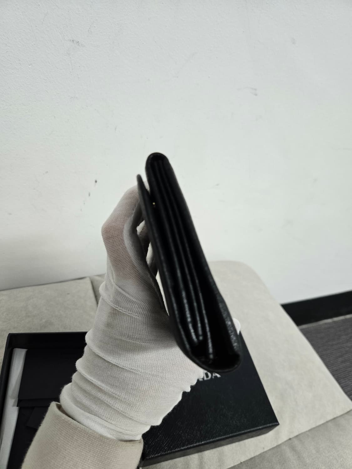 [보증서 정품] 프라다 사피아노 가죽 장지갑 상품이미지3