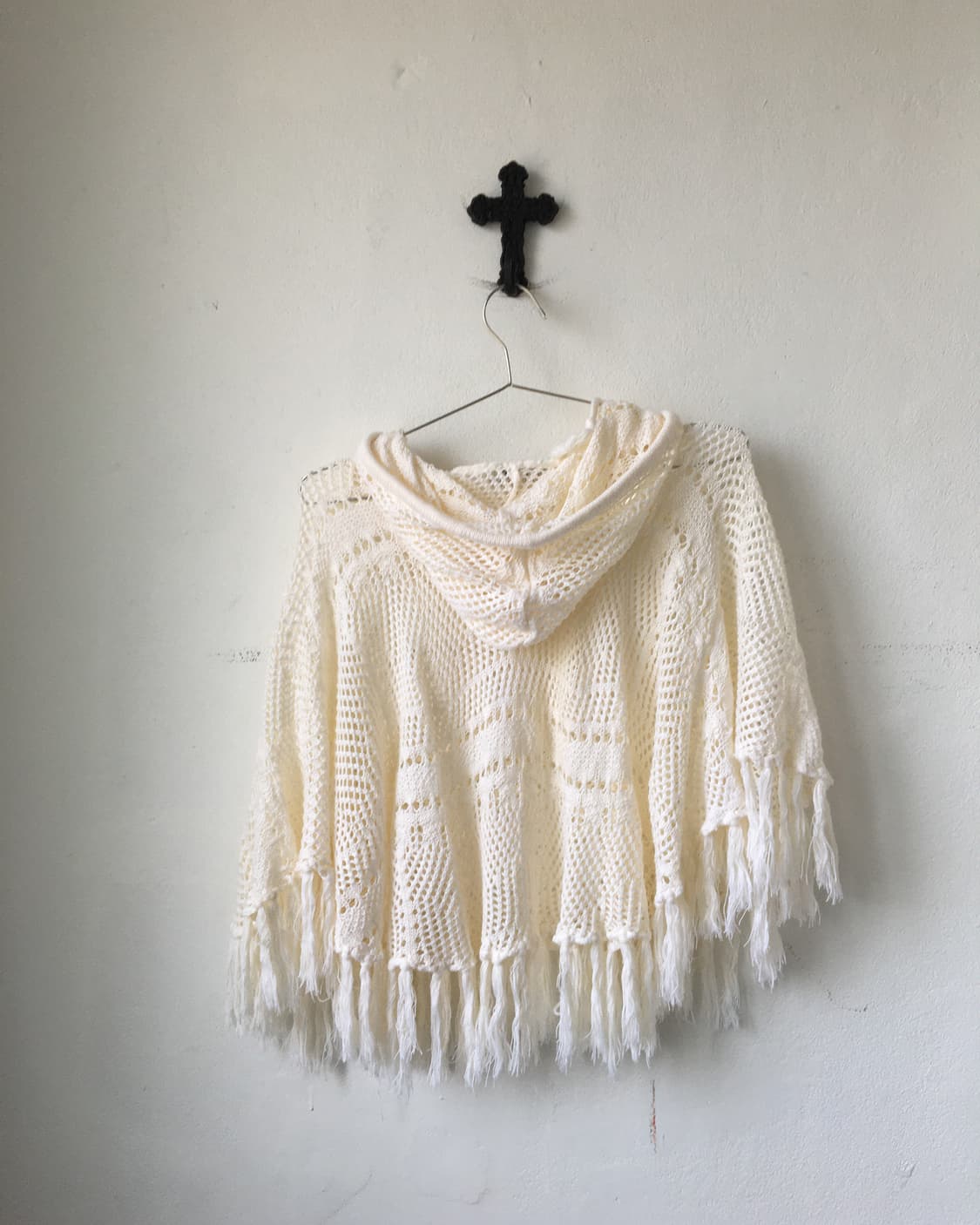 Fringe point hood crochet top 상품이미지3