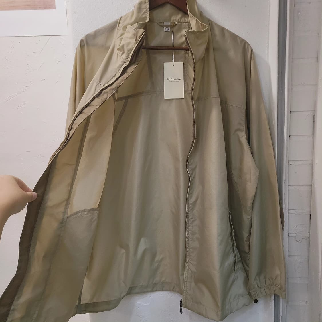Uniqlo JPN 골드베이지 바람막이 상품이미지7
