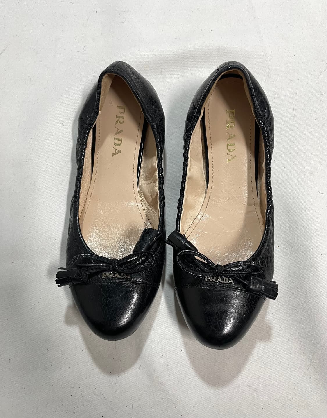 프라다 발레리나 리본 플랫 슈즈 상품이미지1