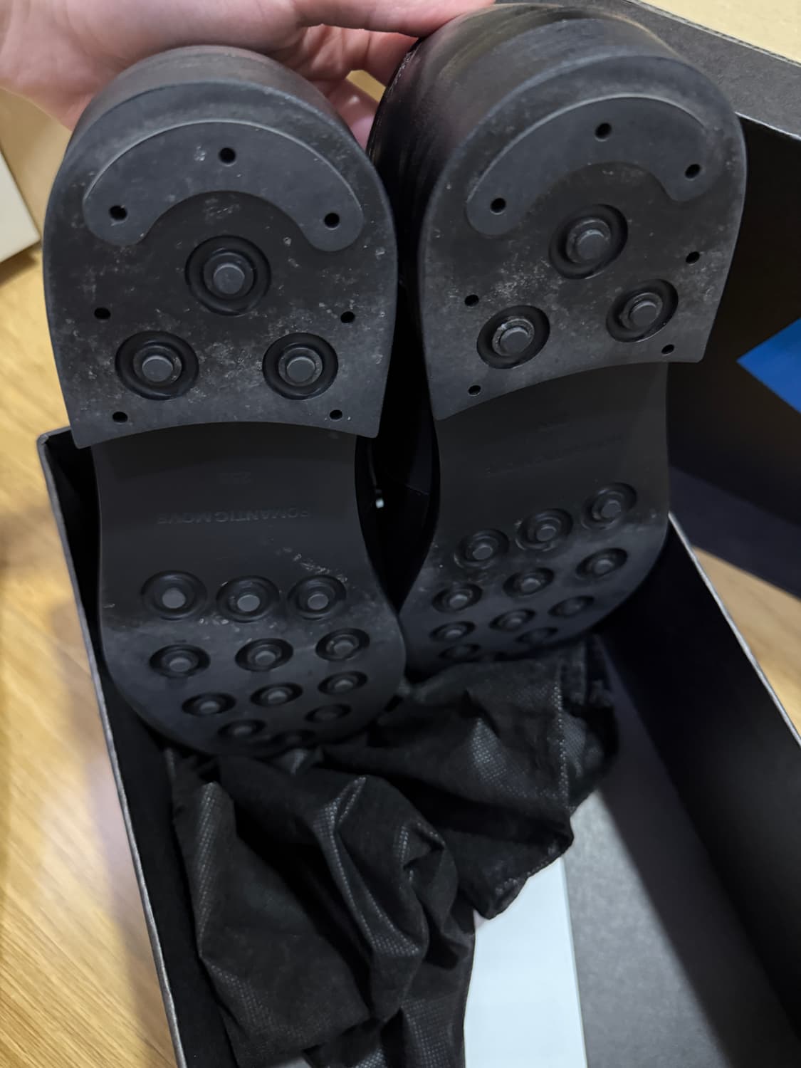 로맨틱 무브 뉴 러그 로퍼 (홀스레더 블랙) 255 상품이미지3