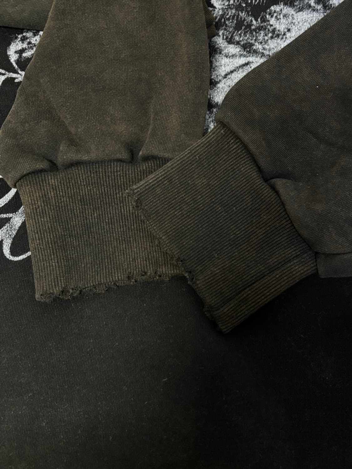 (L) 엑스오디너리 블랙로즈 워싱 후드티 상품이미지5