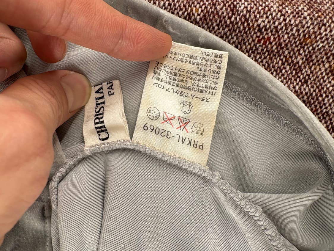 🪄 프렌치 무드 벨벳 하프넥 탑 (French Vintage) 상품이미지4