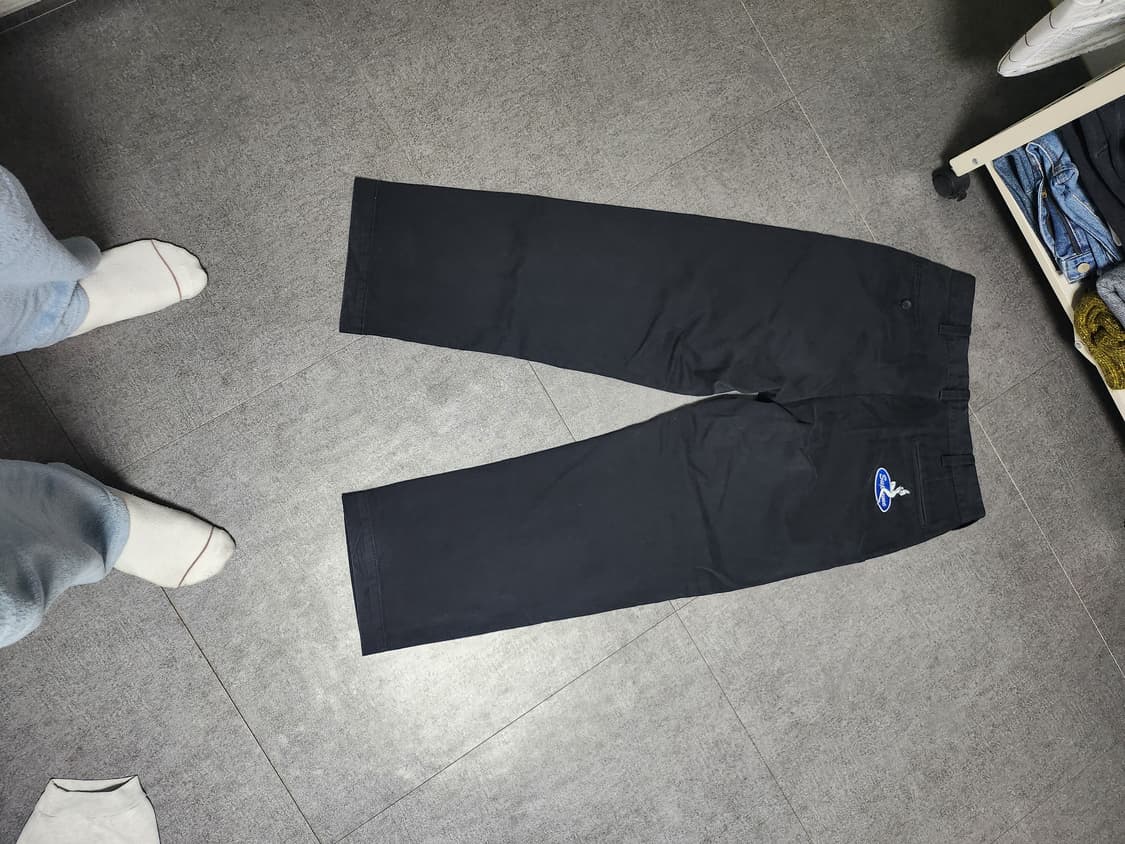 슈프림 핀업걸 치노팬츠 상품이미지2