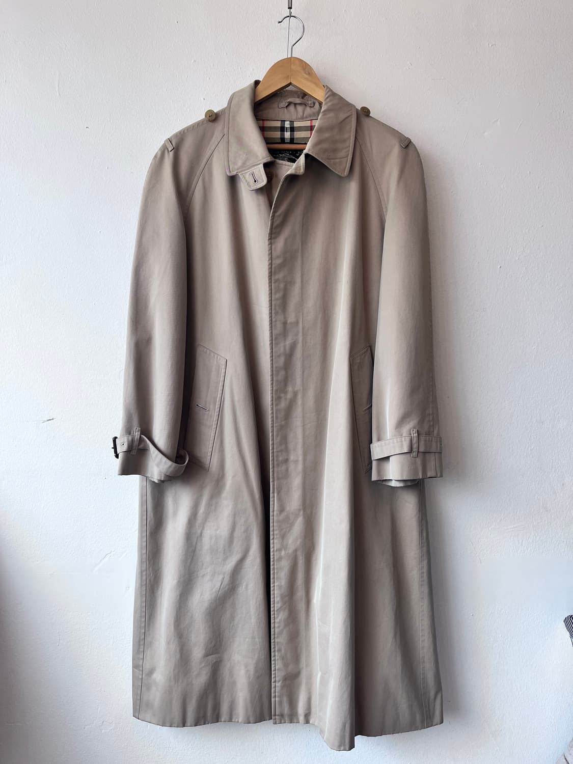 버버리 남성 베이지 트렌치코트 상품이미지2