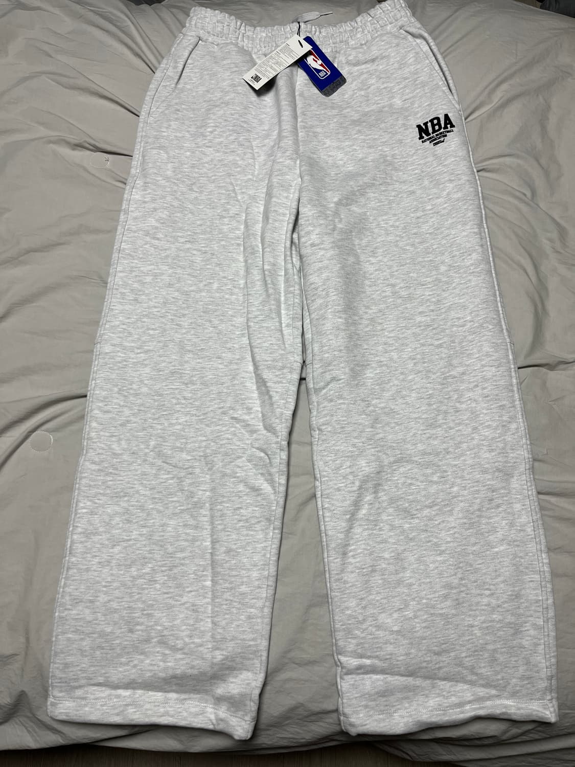 [M] NBA 에센셜 와이드 스웻팬츠 코르티스 건호 착용 새상품 상품이미지5