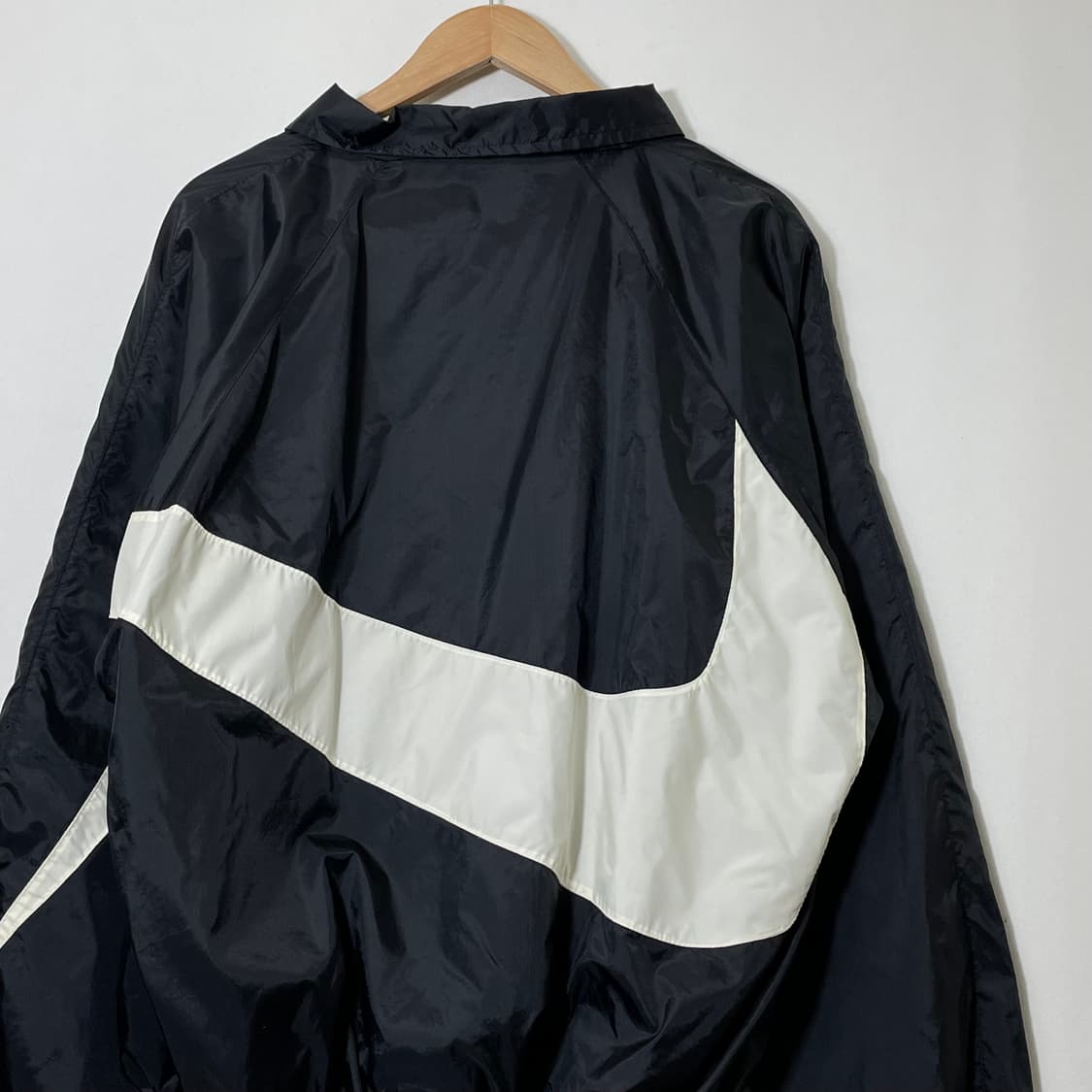 나이키 빅스우시 바람막이 L 상품이미지5