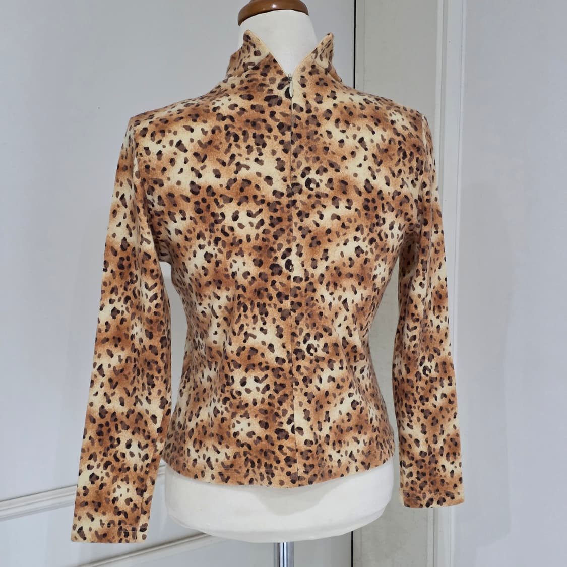 일본빈티지)오네갸루st 호피레오파드 대대장 슬림보헤미안 긴팔니트 상품이미지2