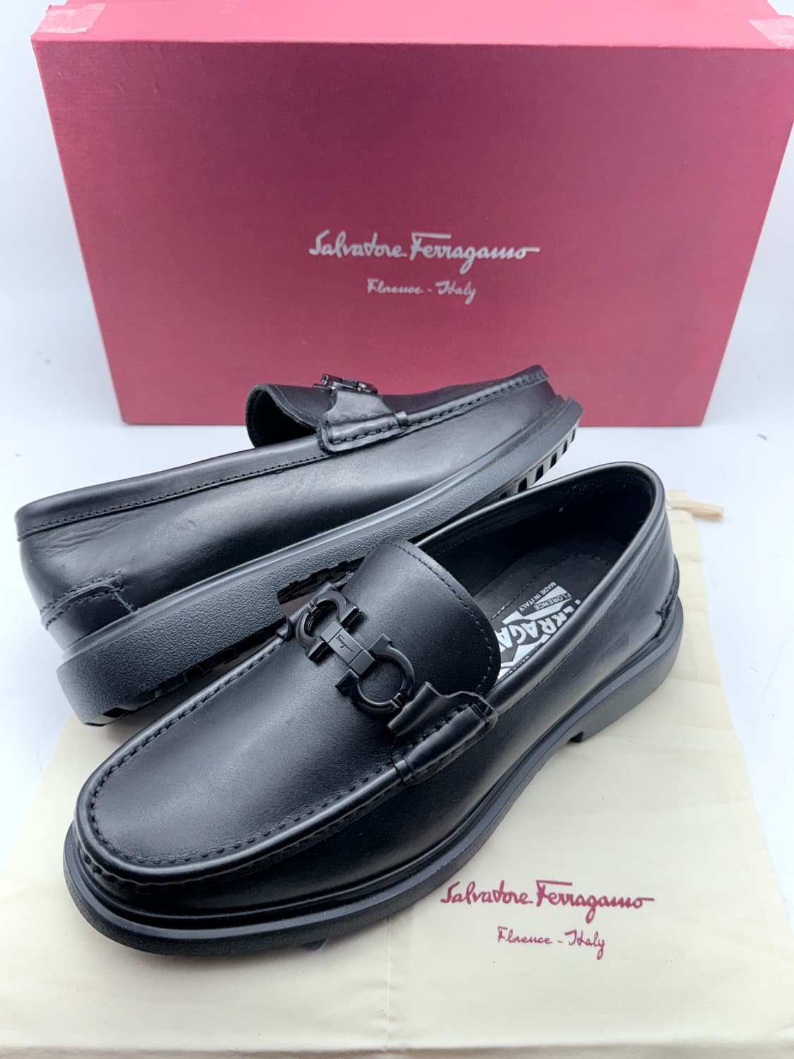 정품)페라가모250 상품이미지4