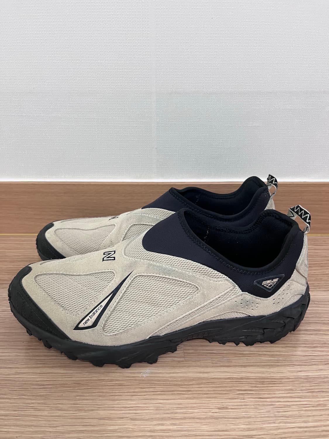 뉴발란스 610 슬립온 상품이미지4