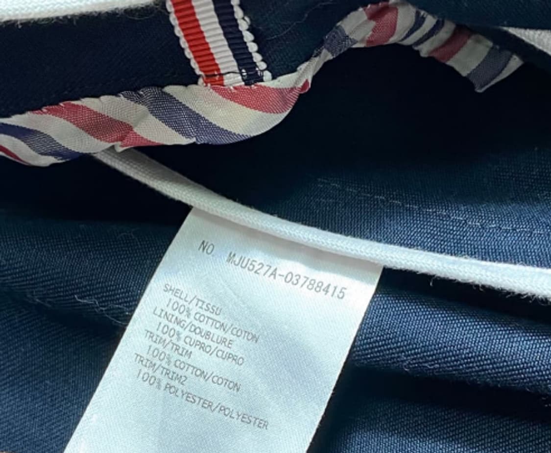  톰브라운 싱글 브레스티드 암밴드 금장 블레이저 M 네이비 상품이미지3