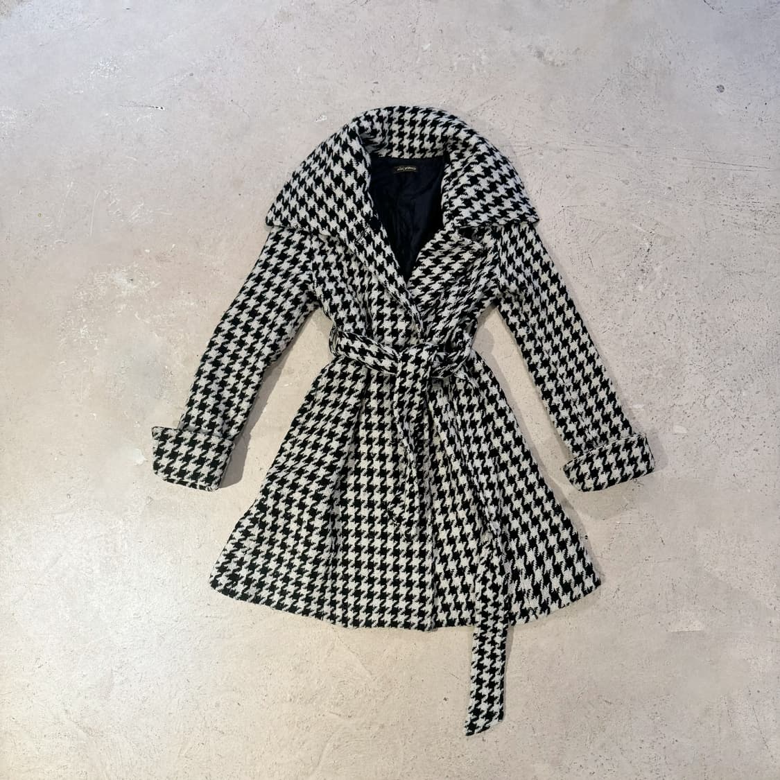 하운드투스 체크패턴 갸루 코트 상품이미지2